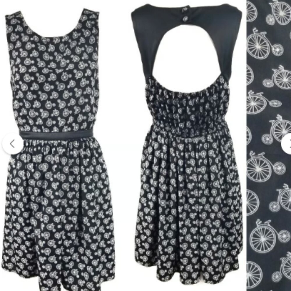 Sleeveless Bicycle Print Dress Women's Size Medium - Picture 2 of 3